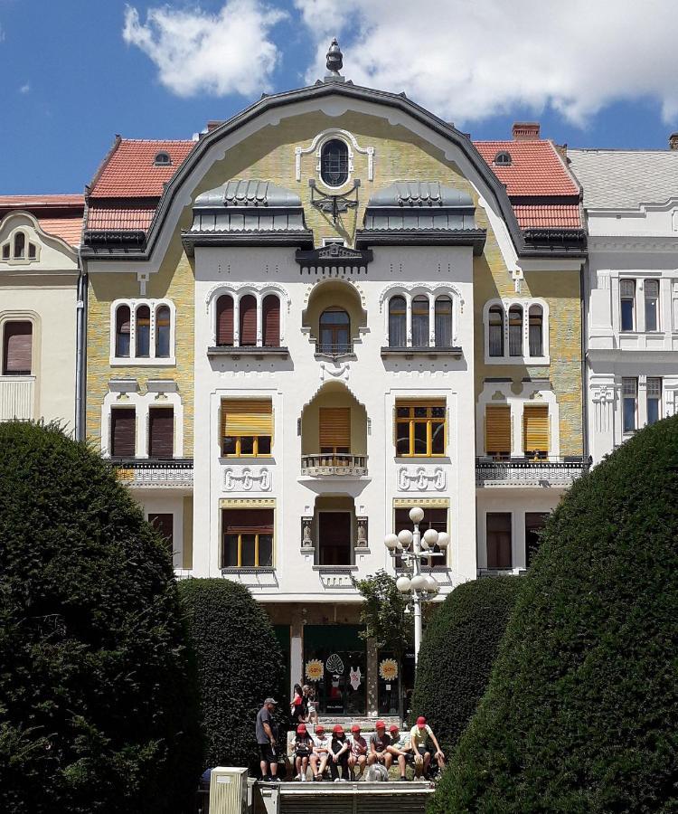 Neuhausz Suite - Ultracentral Timisoara Exterior foto